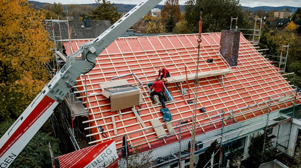 Ihr Dachdecker Minden ist der Zimmerei- und Dachdecker Meisterbetrieb Renneberg Bedachungen aus Minden, für das maßgeschneiderte Dach Minden.